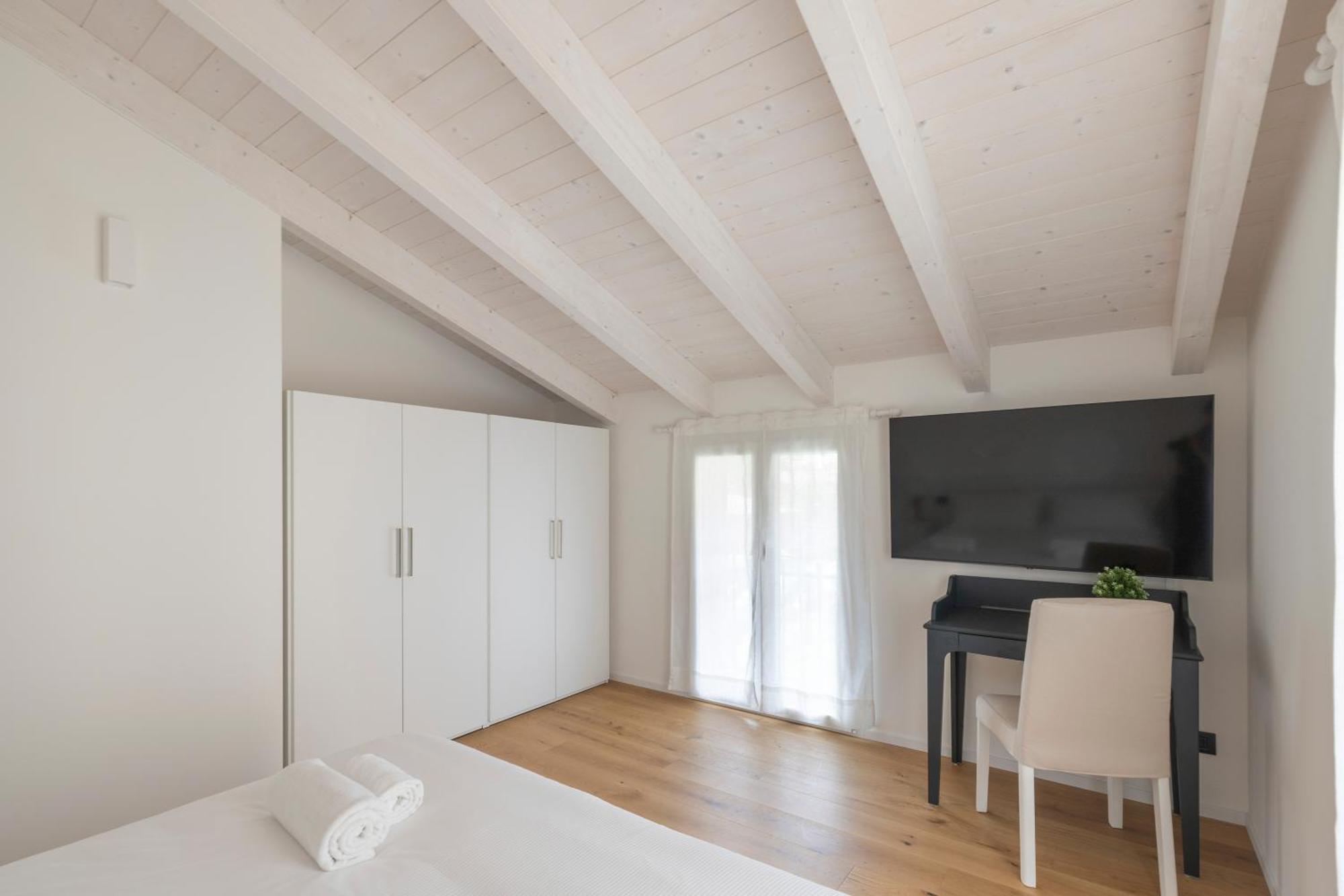 Olmo Suites Como Exterior photo