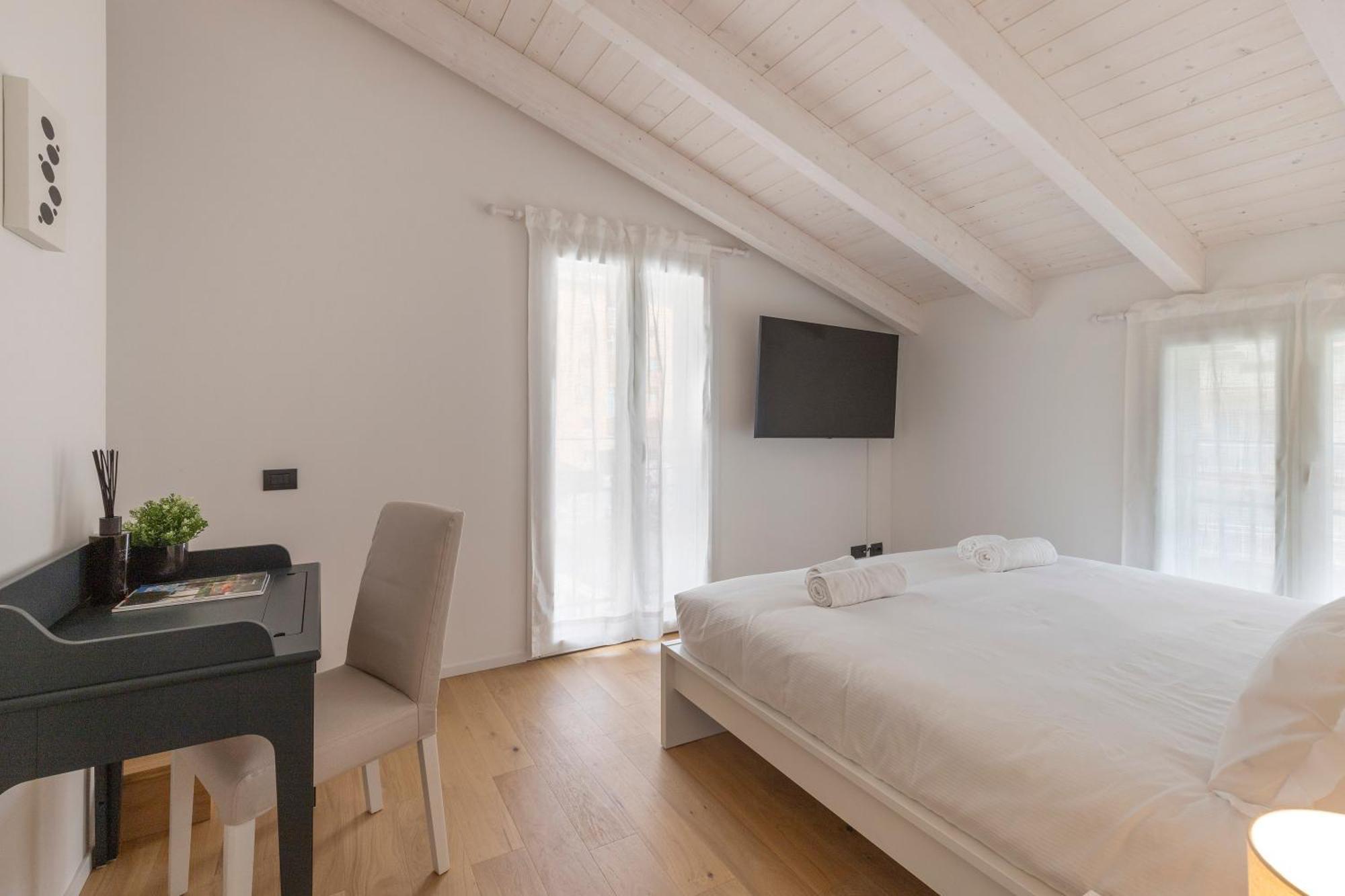 Olmo Suites Como Exterior photo